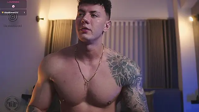 Thomas Falcon online show from November 2025 01:21:02 AM