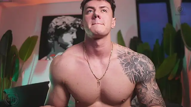 Thomas Falcon online show from November 2025 10:46:01 PM