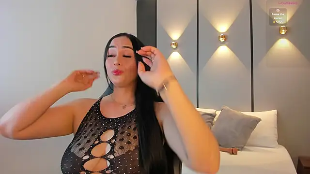 Snapshot of ashly_moonn chatting on February 2026 12:26:01 PM ashly moonn online show from February 2026 12:26:01 PM