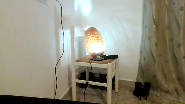 Astrid3 online show from December 2025 02:11:02 AM