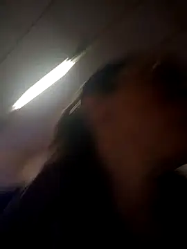 Astrid3 online show from April 2026 08:39:01 PM