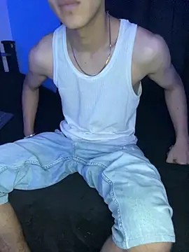 Boyxcock7 online show from November 2025 01:43:01 AM