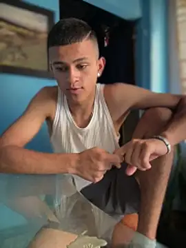 Boyxcock7 online show from March 2026 07:32:01 PM