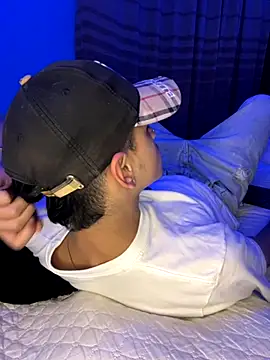 Boyxcock7 online show from October 2025 02:46:02 AM