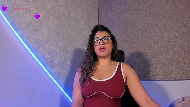 Salomeferreira  online show from October 2025 04:39:01 PM