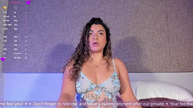 Salomeferreira  online show from October 2025 05:04:02 PM