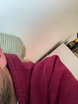 aalvaro98 online show from March 2026 05:20:01 PM