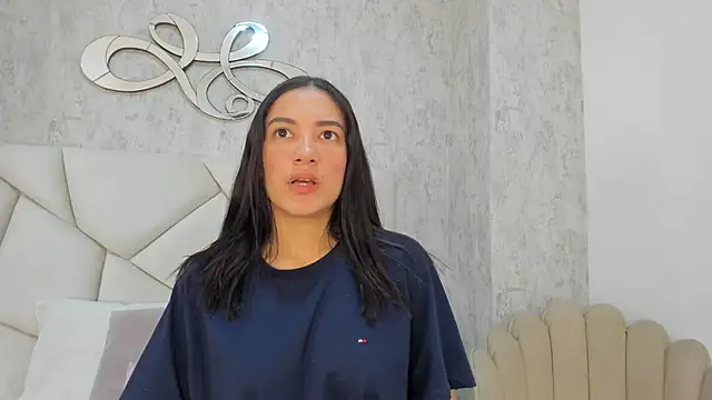 Skylerwhite02 online show from November 2025 08:02:01 PM