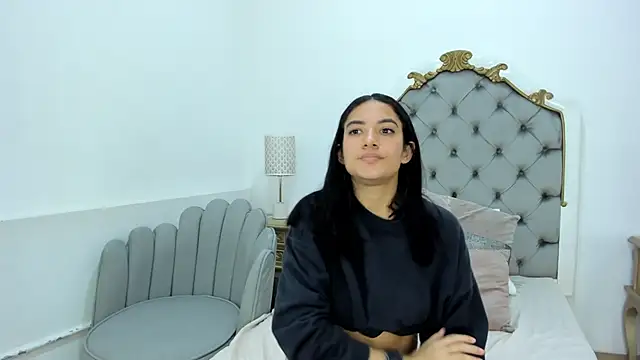 Skylerwhite02 online show from December 2025 08:09:02 AM