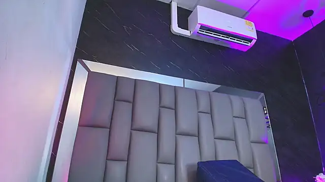 kissme luna online show from November 2025 07:02:02 PM