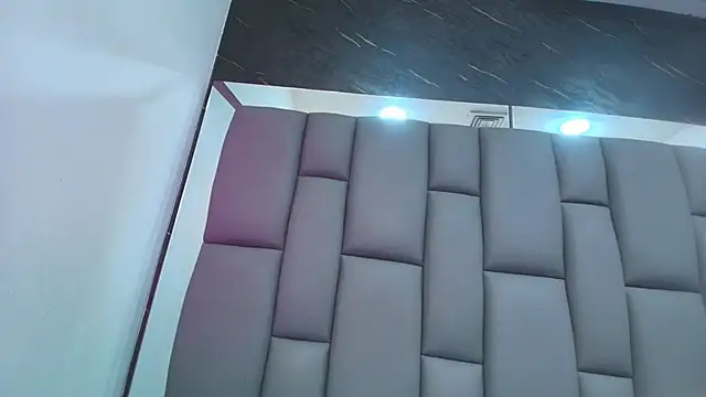 kissme luna online show from March 2026 07:06:02 PM