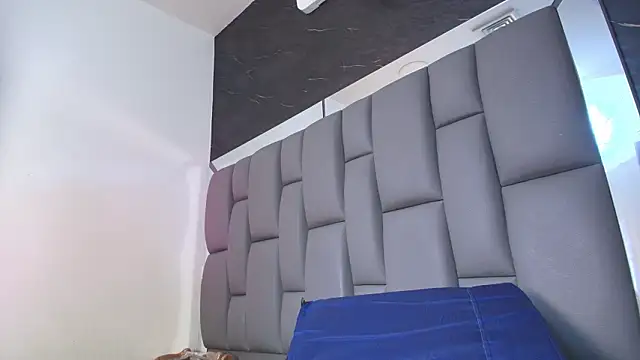 kissme luna online show from February 2026 07:02:01 PM