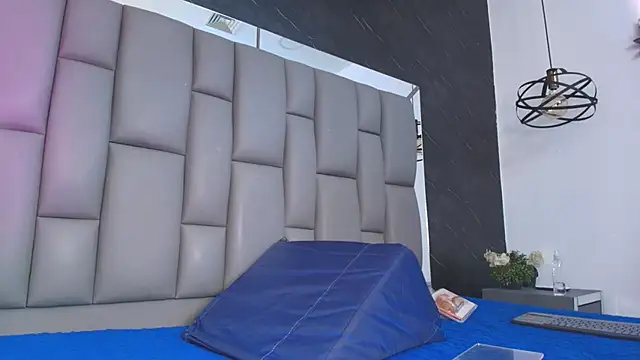 kissme luna online show from January 2026 06:55:01 PM