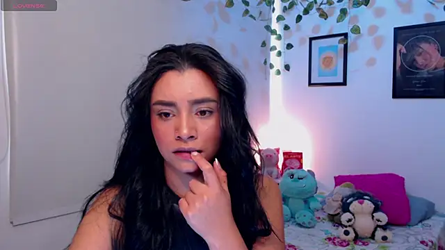MarilynWhite  online show from October 2025 05:57:01 PM