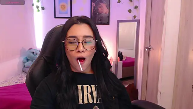 MarilynWhite  online show from October 2025 07:04:02 PM