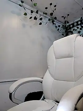 MarilynWhite  online show from November 2025 02:00:02 AM