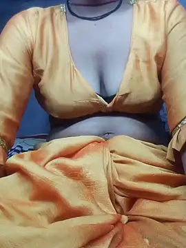 Snapshot of Aasha_devi05 chatting on November 2025 03:45:01 PM Aasha devi05 online show from November 2025 03:45:01 PM