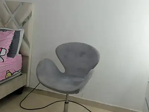 Snapshot of violet_sexy_hot chatting on September 2025 02:47:02 AM violet sexy hot online show from September 2025 02:47:02 AM