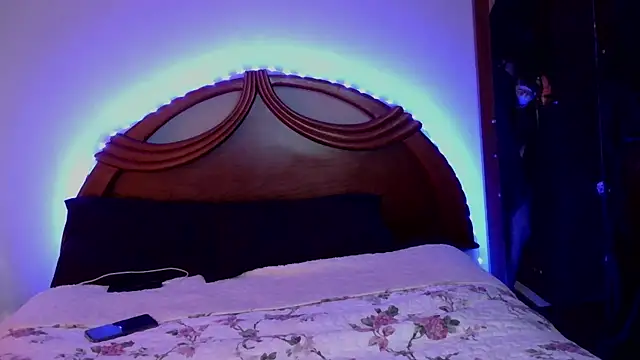 Gia Massa online show from September 2025 09:09:01 PM