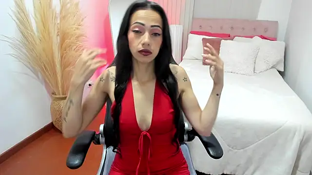 Mariam Lopez   online show from October 2025 02:46:01 AM
