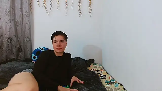 AmbarAndValery online show from October 2025 04:36:01 AM