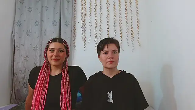 AmbarAndValery online show from September 2025 03:50:02 AM