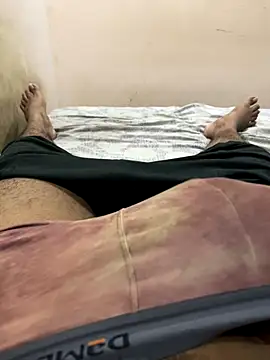 cookie-n-cream online show from September 2025 05:24:02 PM