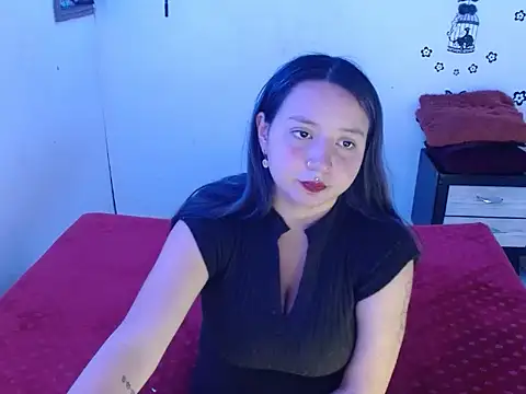 Mia2xsmith online show from October 2025 03:07:02 AM