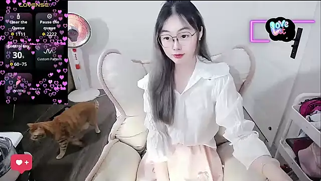 baby-yaya20 online show from March 2026 12:12:01 PM