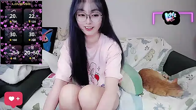 baby-yaya20 online show from October 2025 11:52:02 AM