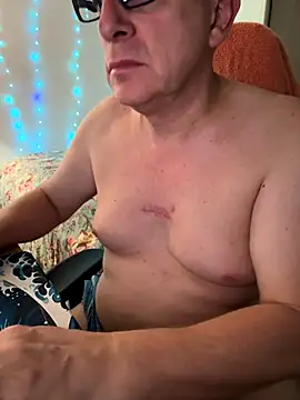 ice717 online show from November 2025 09:13:01 AM