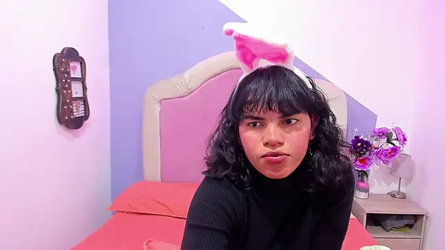 Snapshot of Angelina_rossy chatting on October 2025 04:24:01 AM Angelina rossy online show from October 2025 04:24:01 AM