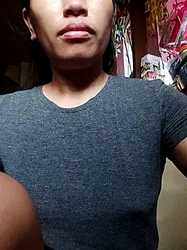Snapshot of Sweet_Asian25 chatting on June 2026 10:08:02 PM Sweet Asian25 online show from June 2026 10:08:02 PM