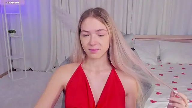 Susan Mimi online show from October 2025 01:18:02 AM
