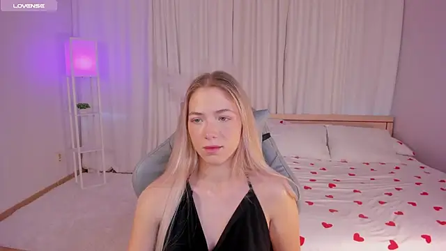 Susan Mimi online show from October 2025 01:48:01 AM