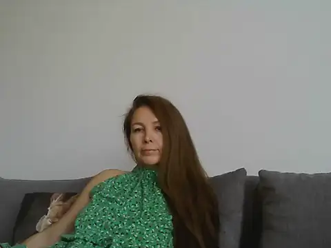 Avelinii online show from May 2026 08:44:02 AM