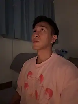 Snapshot of gooodboiii chatting on November 2025 12:38:01 PM gooodboiii online show from November 2025 12:38:01 PM