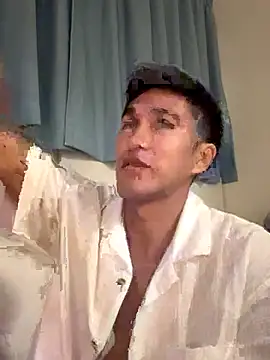 Snapshot of gooodboiii chatting on October 2025 03:35:01 PM gooodboiii online show from October 2025 03:35:01 PM