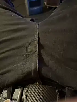 Sillycatfish online show from November 2025 06:47:01 AM