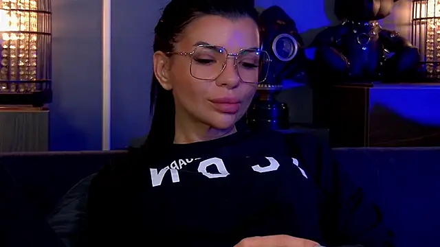 EleniaDevons online show from October 2025 11:51:02 AM