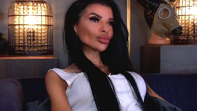 EleniaDevons online show from June 2026 11:15:01 AM