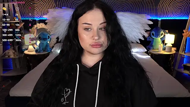 SerahMirabeli online show from November 2025 07:46:02 PM