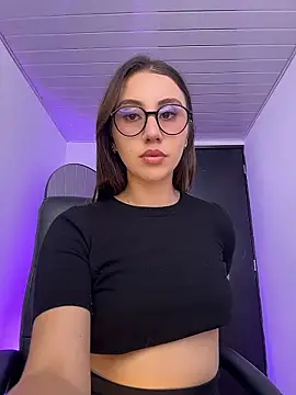 Viithoney online show from January 2026 07:20:01 PM