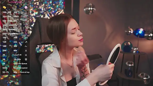 FlexyFox online show from March 2026 02:41:02 PM