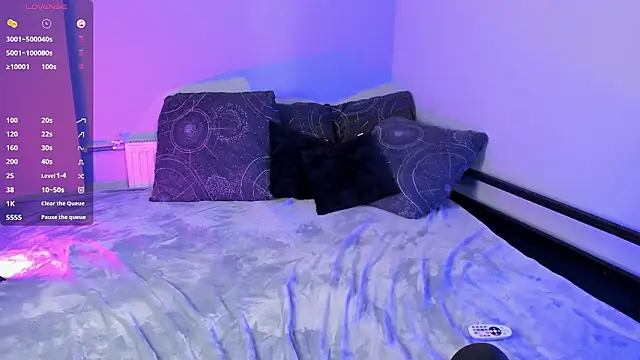 FlexyFox online show from February 2026 05:52:01 PM