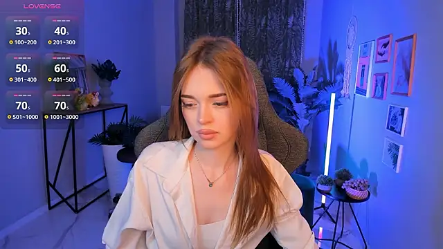 FlexyFox online show from March 2026 05:50:01 PM