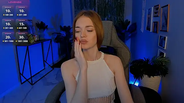 FlexyFox online show from February 2026 11:43:02 AM