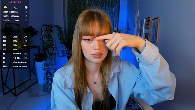 FlexyFox online show from June 2026 09:36:02 AM