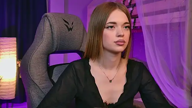 FlexyFox online show from May 2026 11:43:02 AM