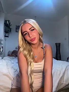 BlondeBetty online show from September 2025 06:40:01 PM